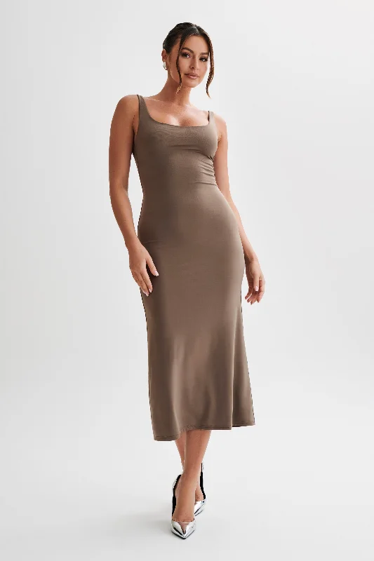 Augustine Slinky Scoop Midi Dress - Coco Stylish Midi Dress with Cuffs