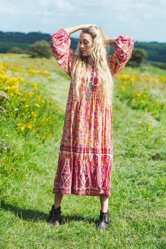 Florence Midi Dress in Ivory & Violet Rose Paisley Floral Trendy Ruched Side Midi Dress