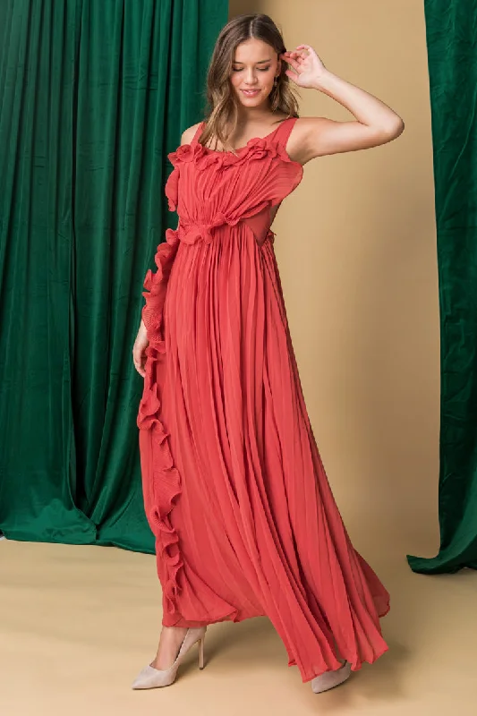ANGELIC ENTRANCE PLEATED MAXI DRESS Classic Solid Maxi Dress