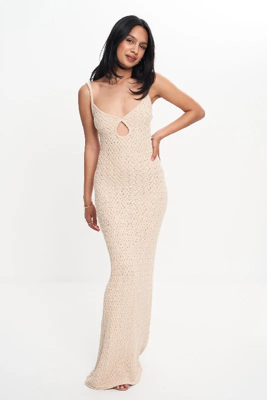 EFFIE KNIT KEY MAXI DRESS (SAND) Stylish Off-Shoulder Maxi Dress
