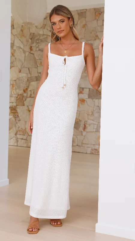 Evelyn Maxi Dress - White Comfortable Bohemian Maxi Dress