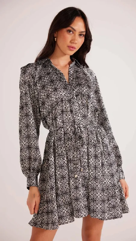 MinkPink Delphine Mini Dress Elegant Off-Shoulder Dress Mini