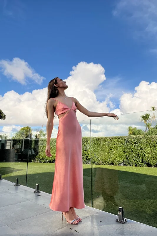 VERONIQUE MAXI DRESS (CORAL) Fashionable Button-Down Maxi Dress