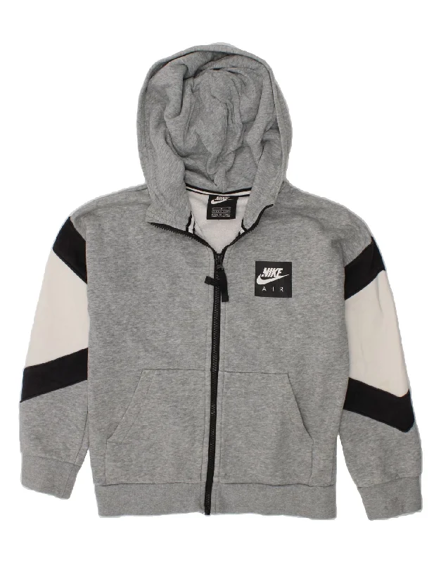 NIKE Boys Graphic Zip Hoodie Sweater 8-9 Years Small Grey Colourblock Hoodie with Pastel Soft Subtle NIKE Boys Graphic Zip Hoodie Sweater 8-9 Years Small Grey Colourblock Hoodie with Pastel Soft Subtle