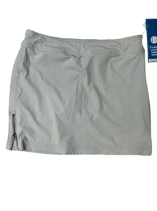 Grey Athletic Skirt Skort Athleta, Size 8 silk skirt lustrous