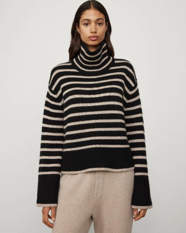 Fleur Stripes Sweater Graphic Sweater Embroidered Appliqued