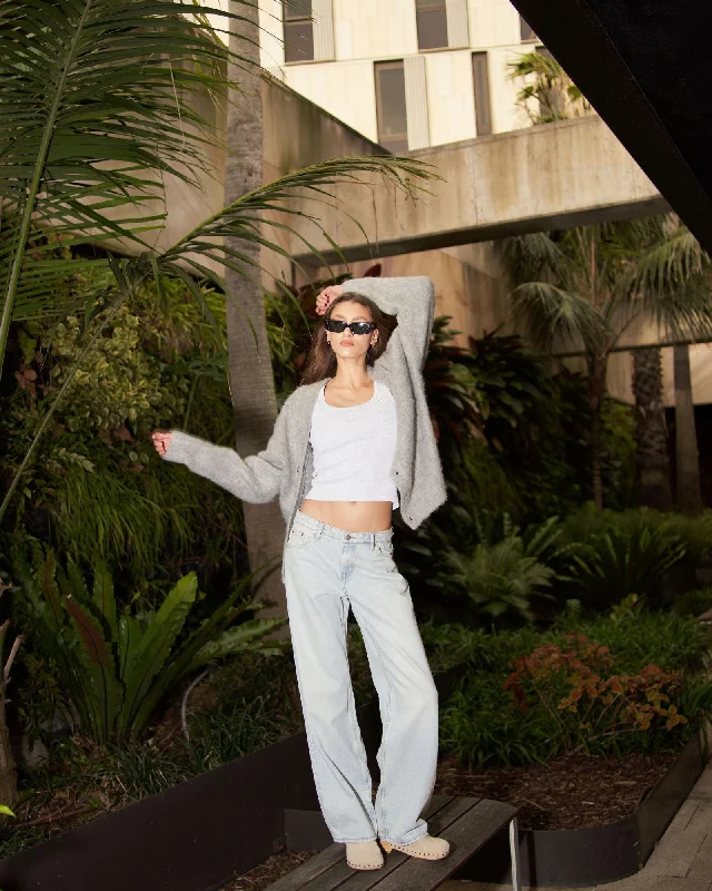 Hill Low Jeans - Canyon Pale Worn Fashionable Raw Hem Bootcut Jeans