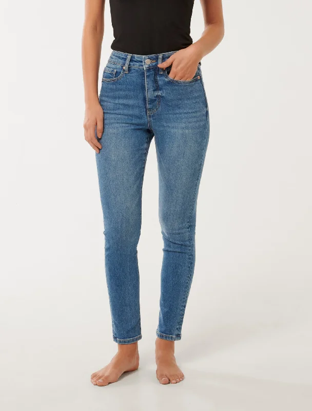 Bella Skinny Jeans Trendy Low-Rise Slim Jeans