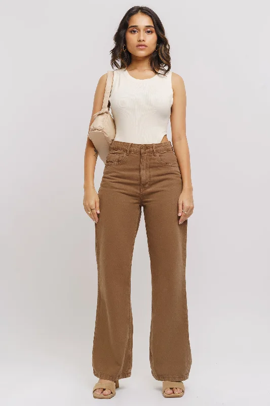 Brown Wide Leg Jeans Elegant Dark-Wash Bootcut Jeans